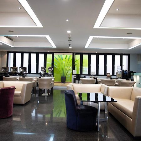Kapok Hotel & Resorts Luodong Esterno foto