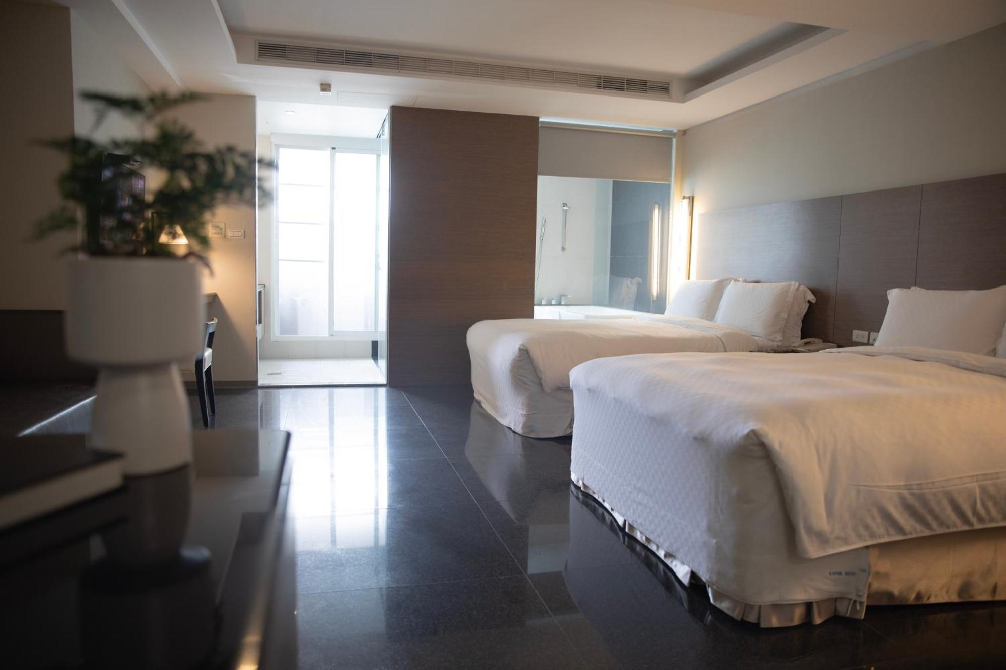 Kapok Hotel & Resorts Luodong Esterno foto